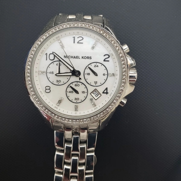 MK-5346 Womens Glitz Watch Oversized - Picture 8 of 13